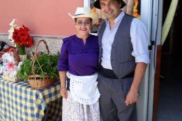 Tenderete callejero en San Antonio Foto TA)